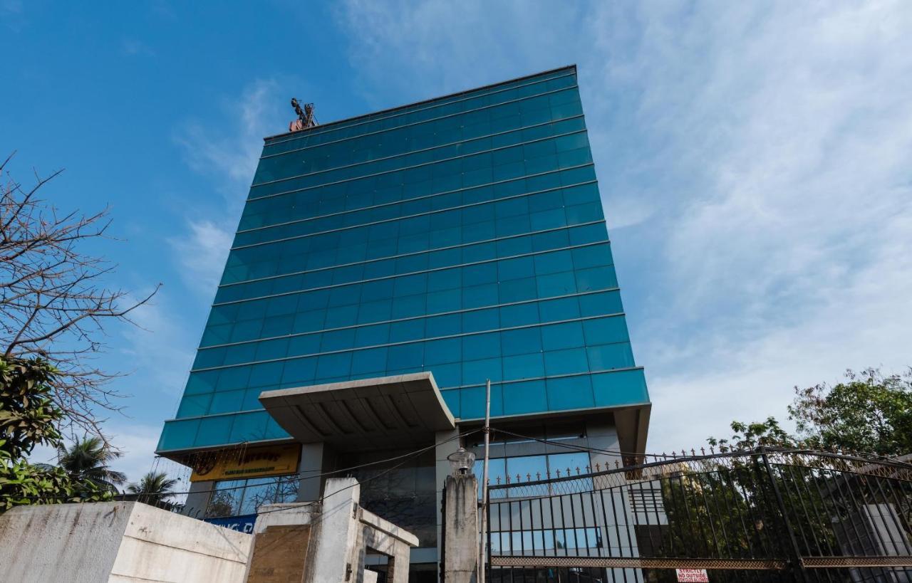 Capital O4482 Ascot International Hotell Mumbai Eksteriør bilde