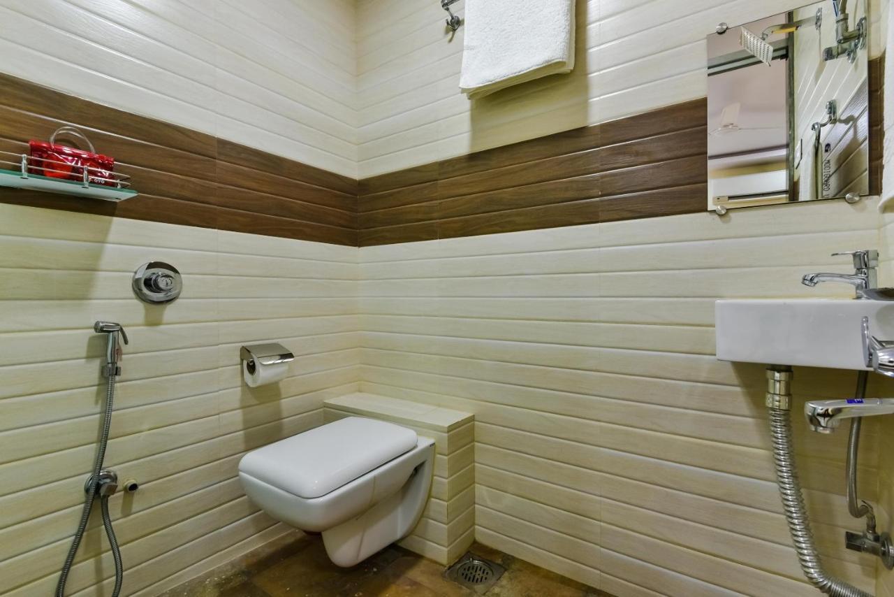 Capital O4482 Ascot International Hotell Mumbai Eksteriør bilde